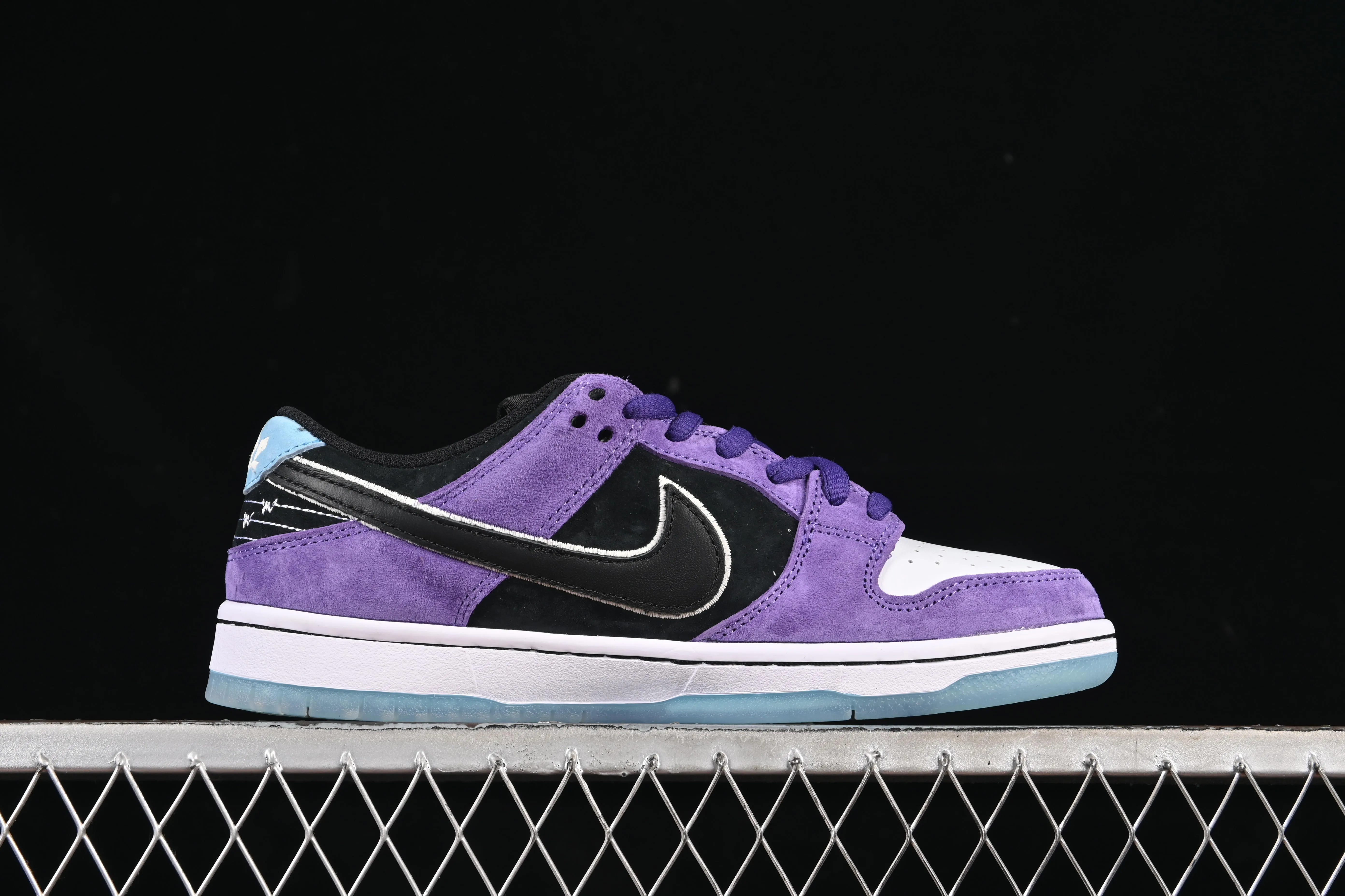 All categories Nk SB Dunk Series Nk SB Dunk Low low-top sneakers Hayley Wilson x Nike SB Dunk Low "Court Purple" joint model low-top casual sneakers HJ0513-500